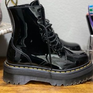 BRAND NEW Doc Martens platform boots
